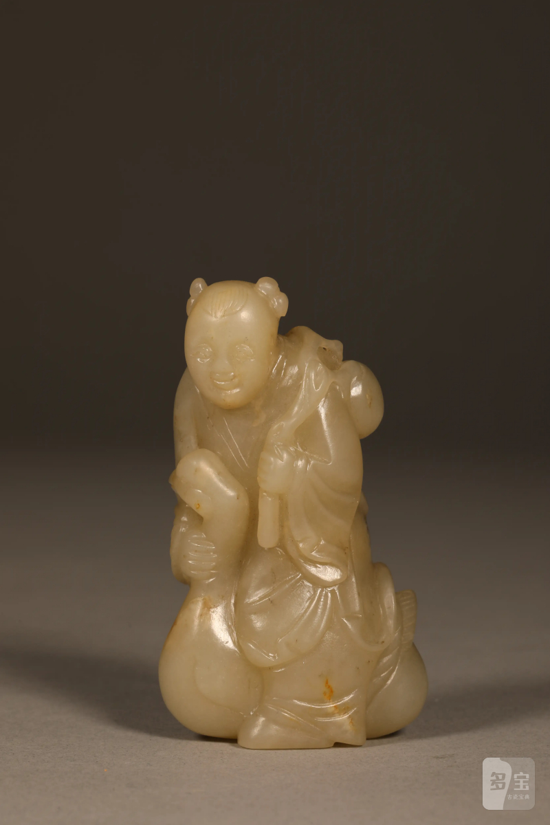 清 白玉雕童子负桃骑鹅挂件 - 图3
